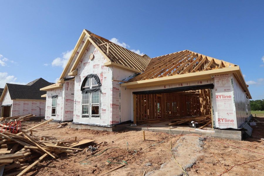 One story home with 5 beds, 3 baths, and 3 car garage