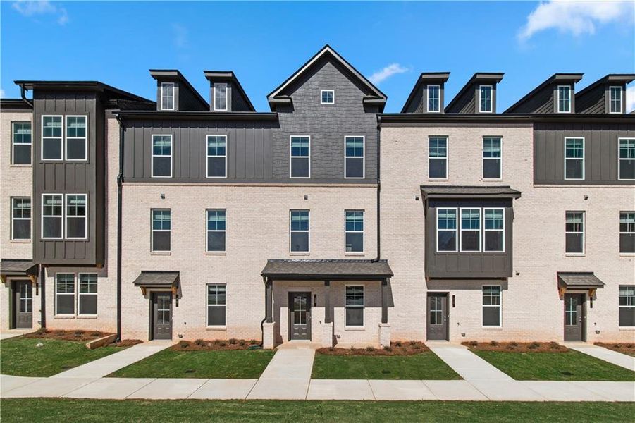 Image 45 of a home in Daybreak.