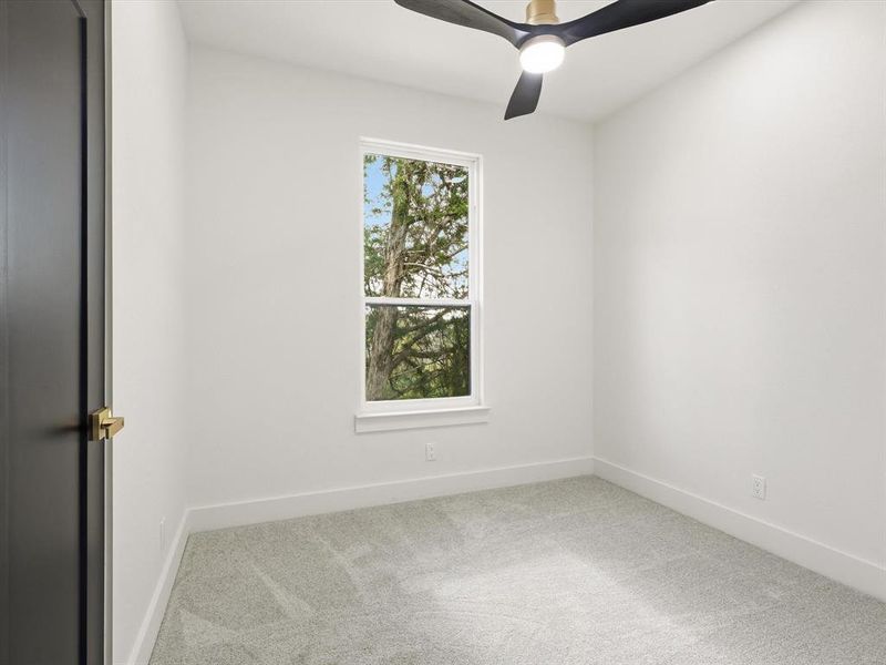 Spacious, unfurnished interior of a new home in , Dallas (Image 14).