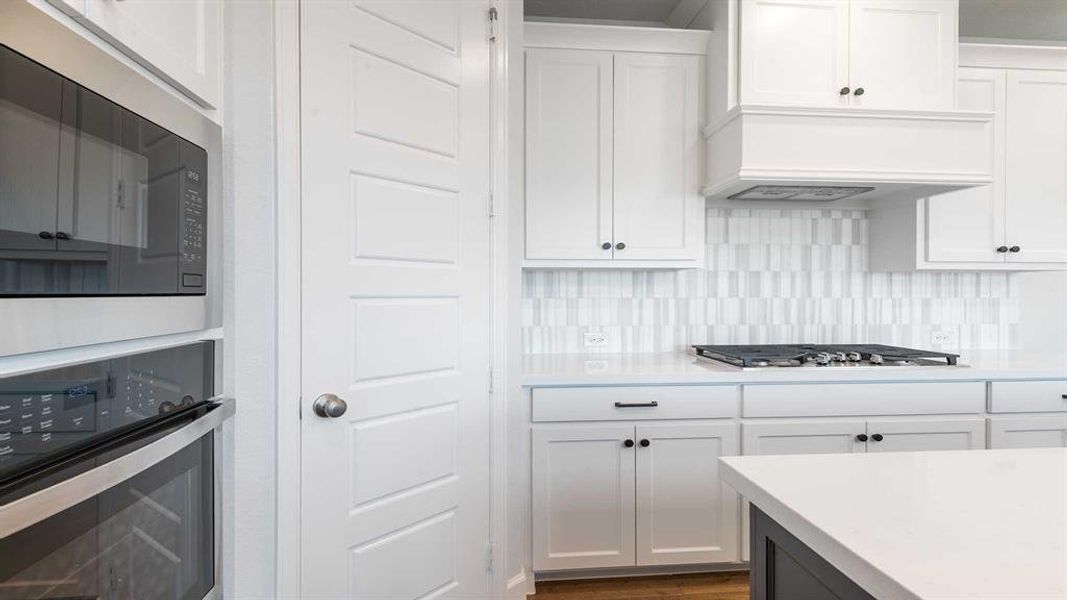 Furnished interior view inside a new home in The Heights At Uptown Celina 45', Celina (Image 11). Furnished interior view inside a new home in The Heights At Uptown Celina 45', Celina (Image 11).