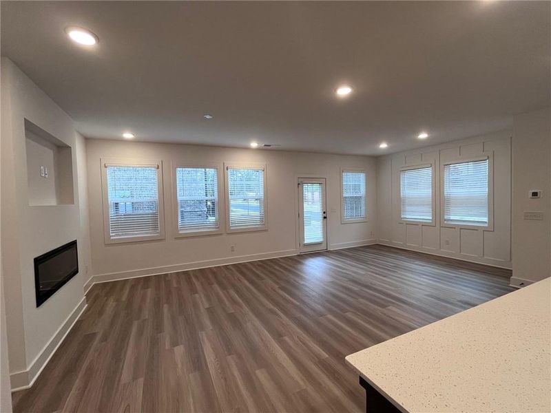Spacious, unfurnished interior of a new home in Governors Parc, Kennesaw (Image 23).