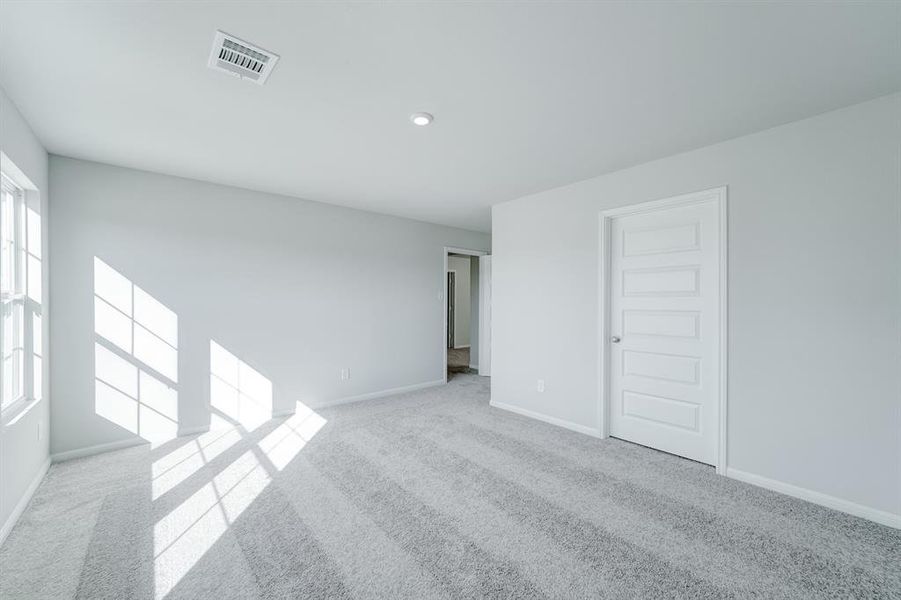 Spacious, unfurnished interior of a new home in Cedar Creek on Maple, Abilene (Image 12). Spacious, unfurnished interior of a new home in Cedar Creek on Maple, Abilene (Image 12).
