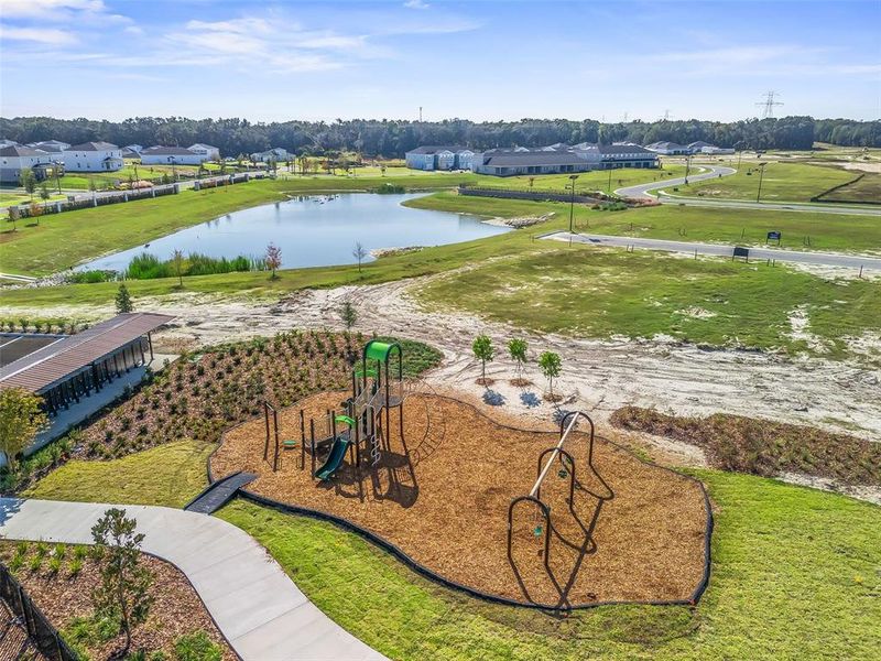 Community amenities in , Lady Lake (Image 48).