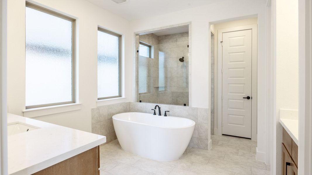 Furnished interior view inside a new home in Palmera Ridge 60', Leander (Image 6).