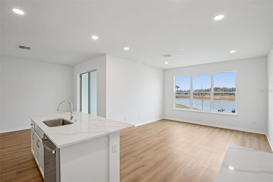 Spacious, unfurnished interior of a new home in , San Antonio (Image 26).