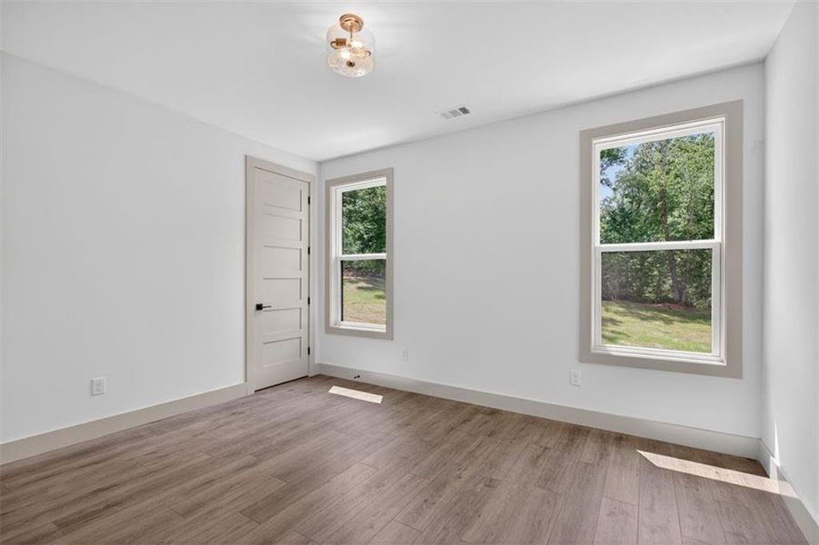 Spacious, unfurnished interior of a new home in , Bremen (Image 28).