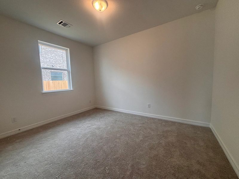 Spacious, unfurnished interior of a new home in Ashland, Richwood (Image 20).