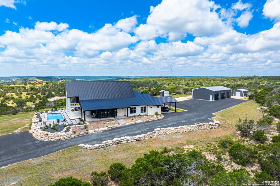 Image 41 of a home in .