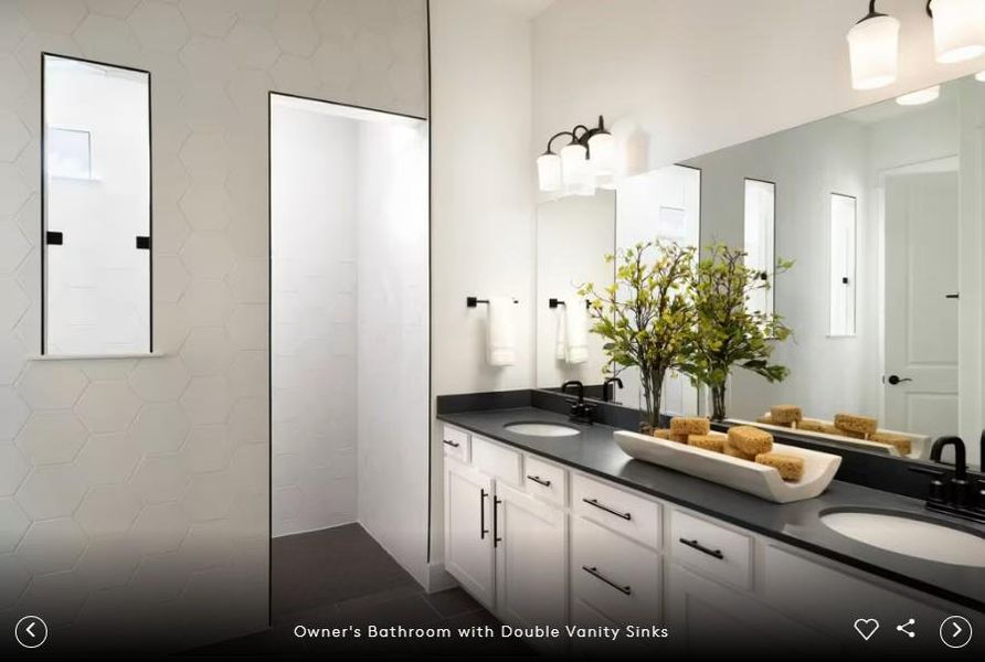 Interior photos- Photo of Pulte model home with same floor plan, not of actual home listed.