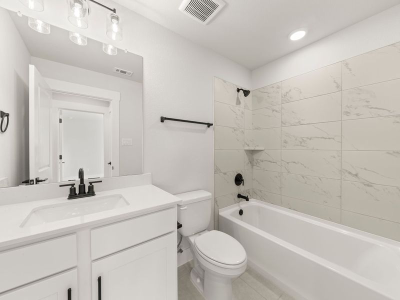 Furnished interior view inside a new home in Waverly Estates, Josephine (Image 12).