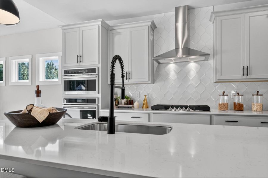 DC 39 Apex Interior-11