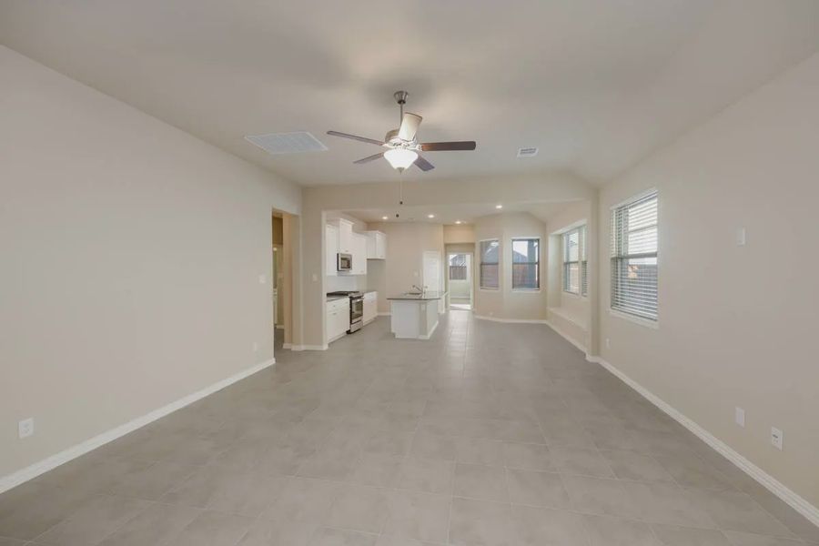 Representative unfurnished interior of a home built from the Charleston by Chesmar Homes in Heartland 40's, Heartland (Image 13).