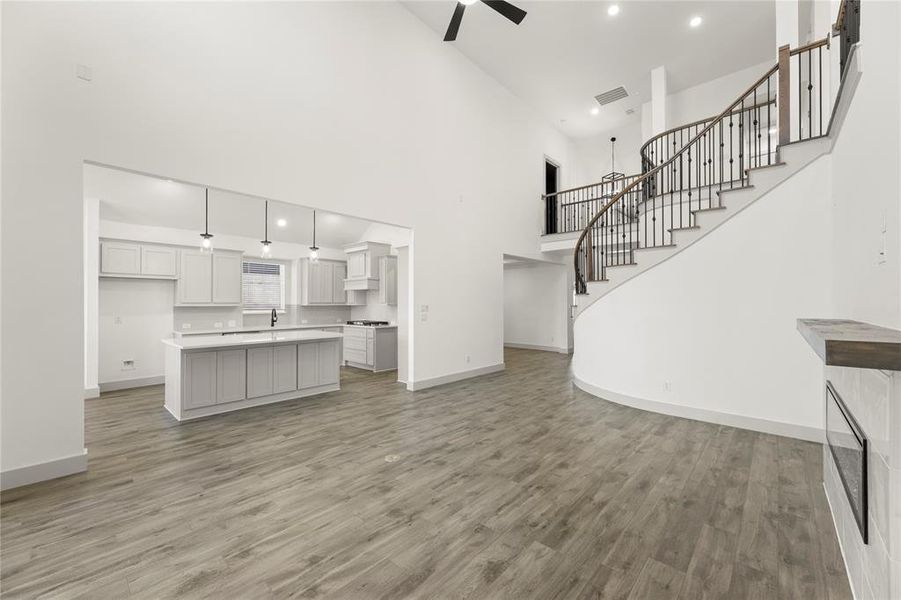 14. 544 Wickerdale - Family (2)