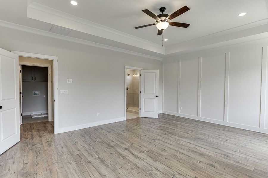 Spacious, unfurnished interior of a new home in , Jefferson (Image 28).