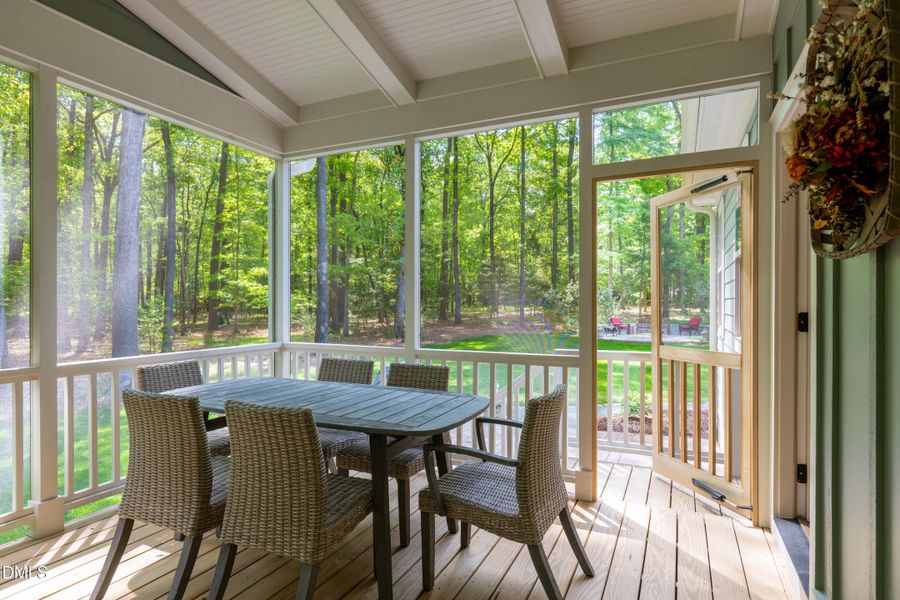 38_515 roberson creek-38