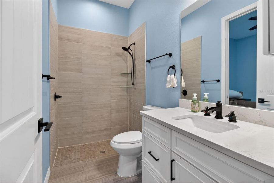 Furnished interior view inside a new home in , Largo (Image 35).
