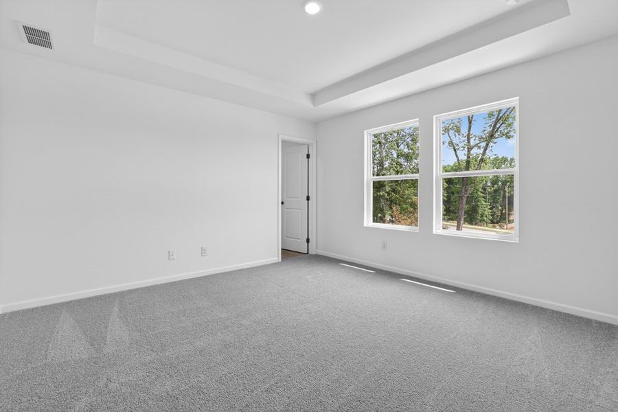 Spacious, unfurnished interior of a new home in Weatherfield, Buford (Image 17).