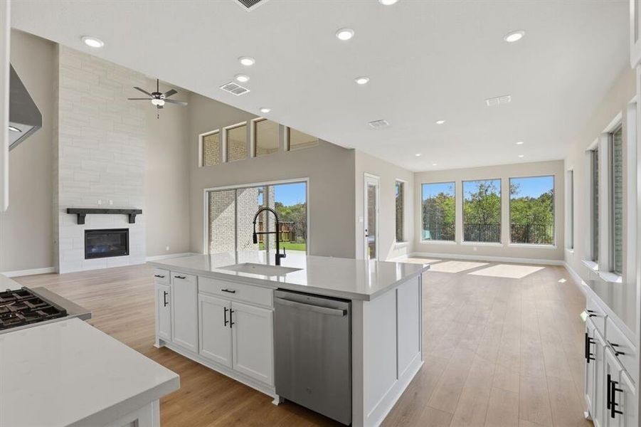 1616 Yellow Rose Road ~ Ready Now 1616 Yellow Rose Road ~ Ready Now