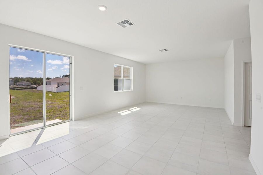 Spacious, unfurnished interior of a new home in The Preserve at Legends Pointe II, Hudson (Image 4).