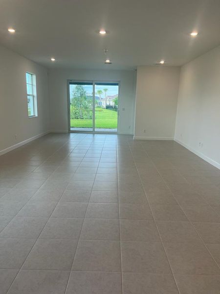 Spacious, unfurnished interior of a new home in Arden: The Twin Homes Collection, Loxahatchee (Image 8).
