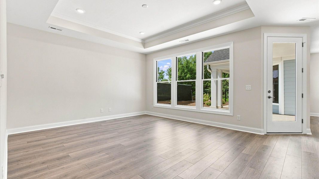 Spacious, unfurnished interior of a new home in The Courtyards at Hodges Farm, Charlotte (Image 12).