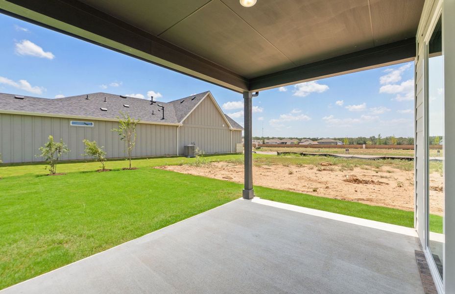 Exterior details and patio area of a home in Del Webb Austin at Lost Pines, Bastrop (Image 3).