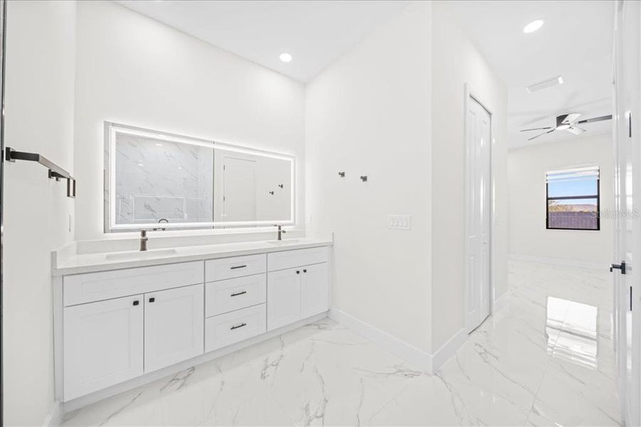 Furnished interior view inside a new home in , Cape Coral (Image 11).