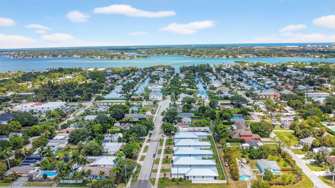 Image 73 of a home in .