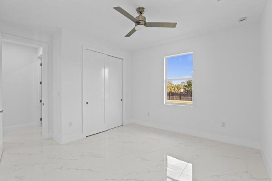 Spacious, unfurnished interior of a new home in , Loxahatchee (Image 21).