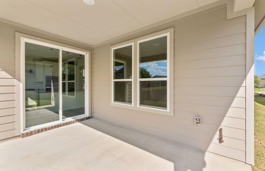 Exterior details and patio area of a home in Sun City Texas, Georgetown (Image 3).