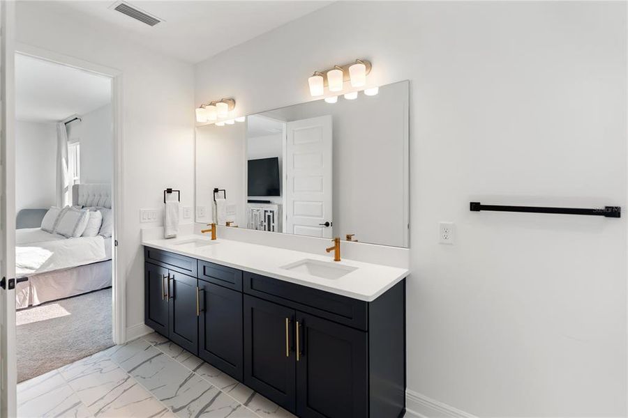 Furnished interior view inside a new home in , Bradenton (Image 50).