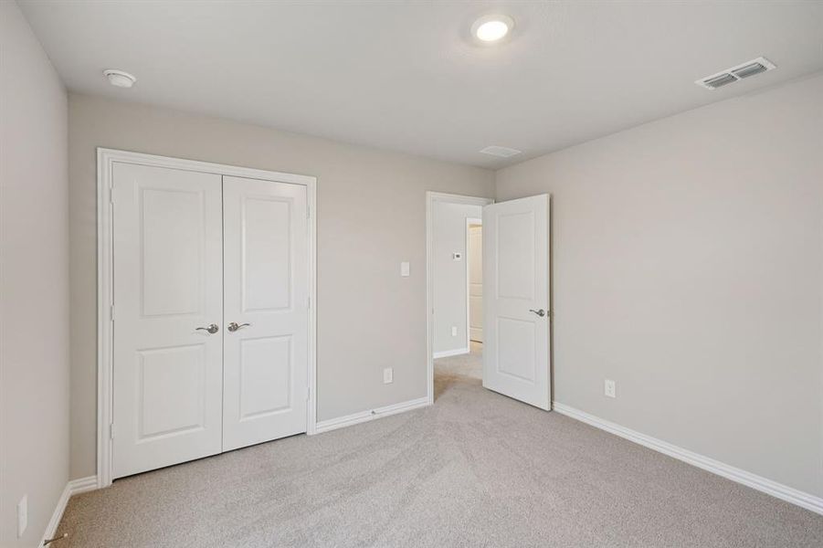 Photo is not of the actual home, but is an inspirational photo of builder’s model home and may depict options, furnishings, and/or decorator features that are not included.