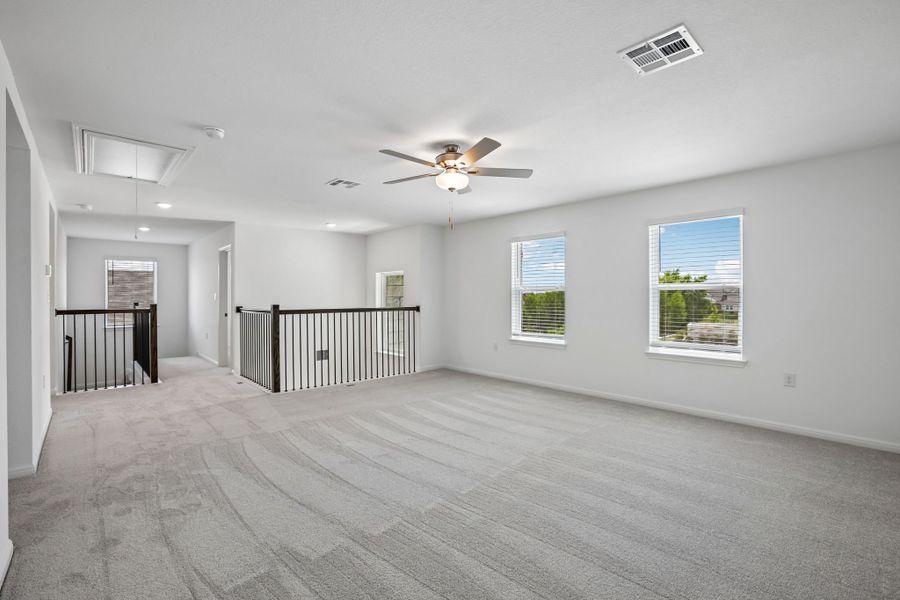 Spacious, unfurnished interior of a new home in Lisso, Pflugerville (Image 39).