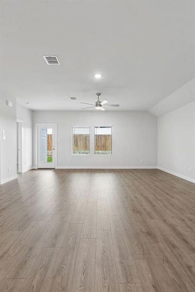 Spacious, unfurnished interior of a new home in Trails of Lavon, Lavon (Image 23). Spacious, unfurnished interior of a new home in Trails of Lavon, Lavon (Image 23).