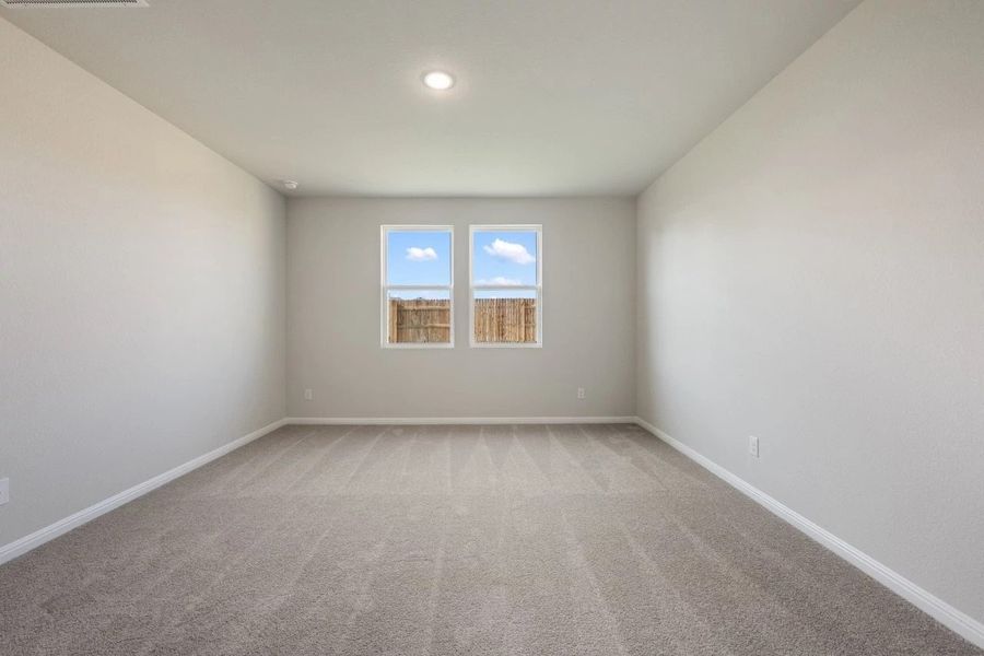 Spacious, unfurnished interior of a new home in Patterson Ranch, Georgetown (Image 36).