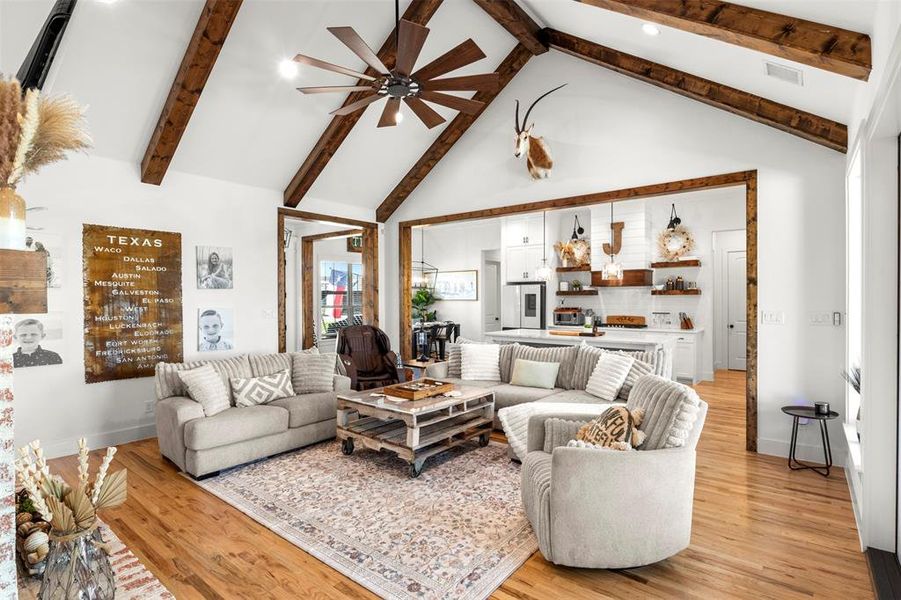 Furnished interior view inside a new home in , Waxahachie (Image 13).