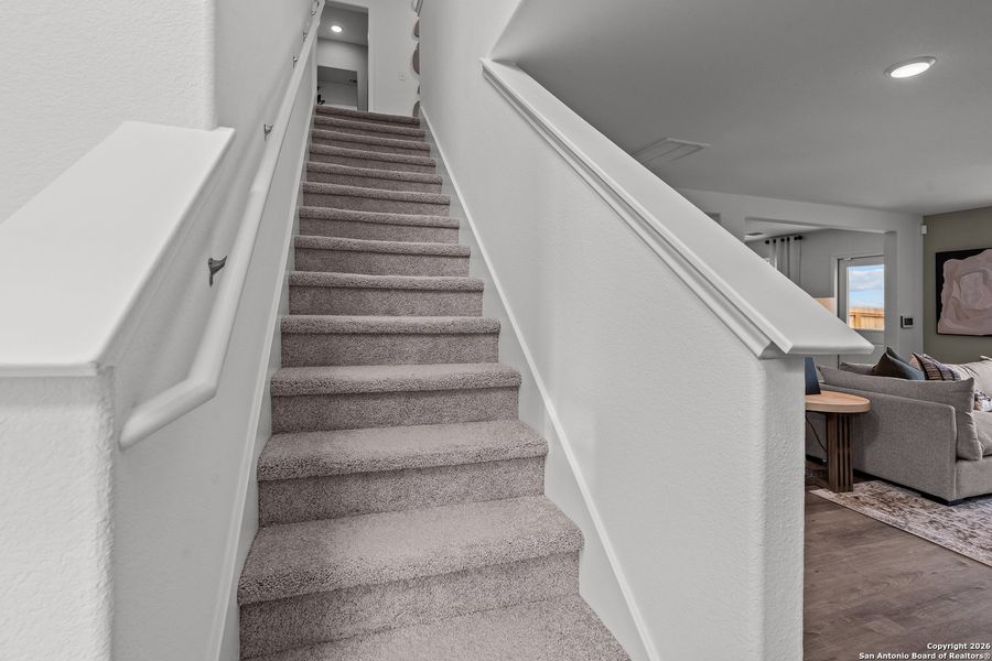 Spacious, unfurnished interior of a new home in Horizon Ridge, San Antonio (Image 19).