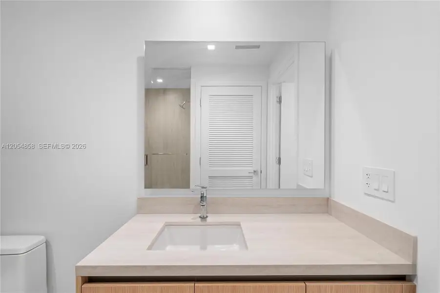 Image 66 of a home in One Park Tower.