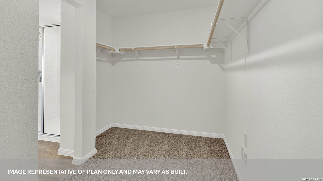 Spacious, unfurnished interior of a new home in Paramount, Kyle (Image 17).