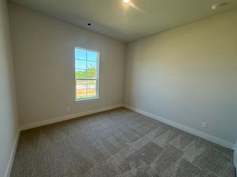Spacious, unfurnished interior of a new home in Creekview Addition, Van Alstyne (Image 14).