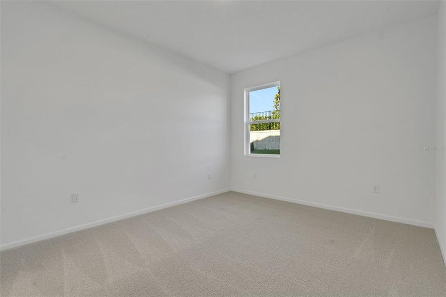 Spacious, unfurnished interior of a new home in Seaport Village, Tavares (Image 27).