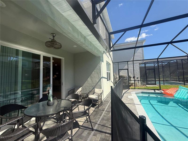 Exterior details and patio area of a home in Windsor Cay Resort, Clermont (Image 2).