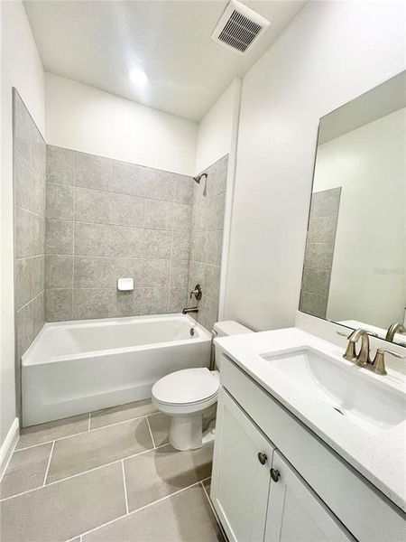 Furnished interior view inside a new home in Palm Coast, Palm Coast (Image 9).