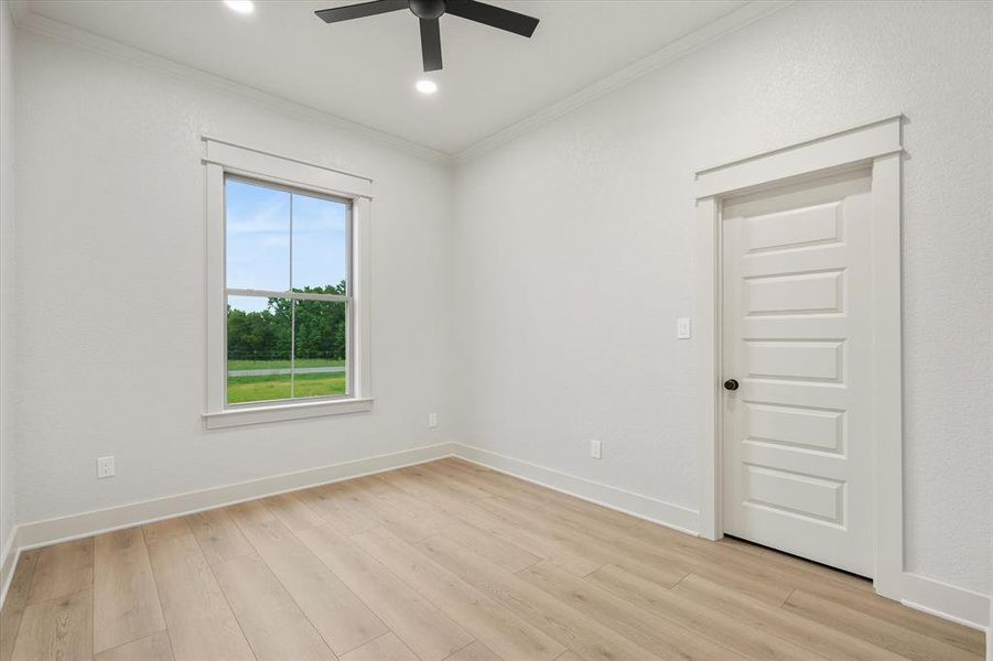 Spacious, unfurnished interior of a new home in , Lindale (Image 31).
