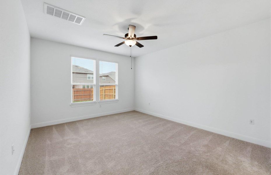 Spacious, unfurnished interior of a new home in Lagos, Manor (Image 11).