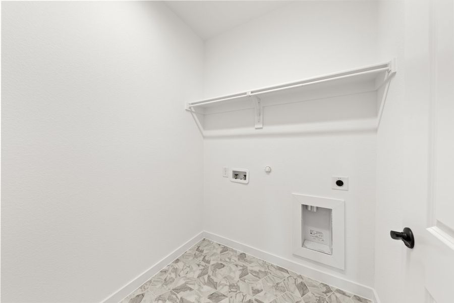 Spacious, unfurnished interior of a new home in Willow Grove, Melissa (Image 36). Spacious, unfurnished interior of a new home in Willow Grove, Melissa (Image 36).