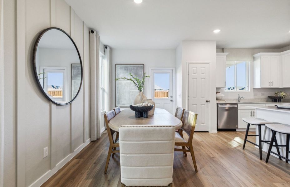 Dining area off kitchen