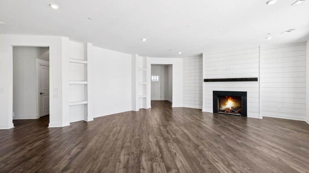 Spacious, unfurnished interior of a new home in The Courtyards at Stewarts Creek, Smyrna (Image 30).