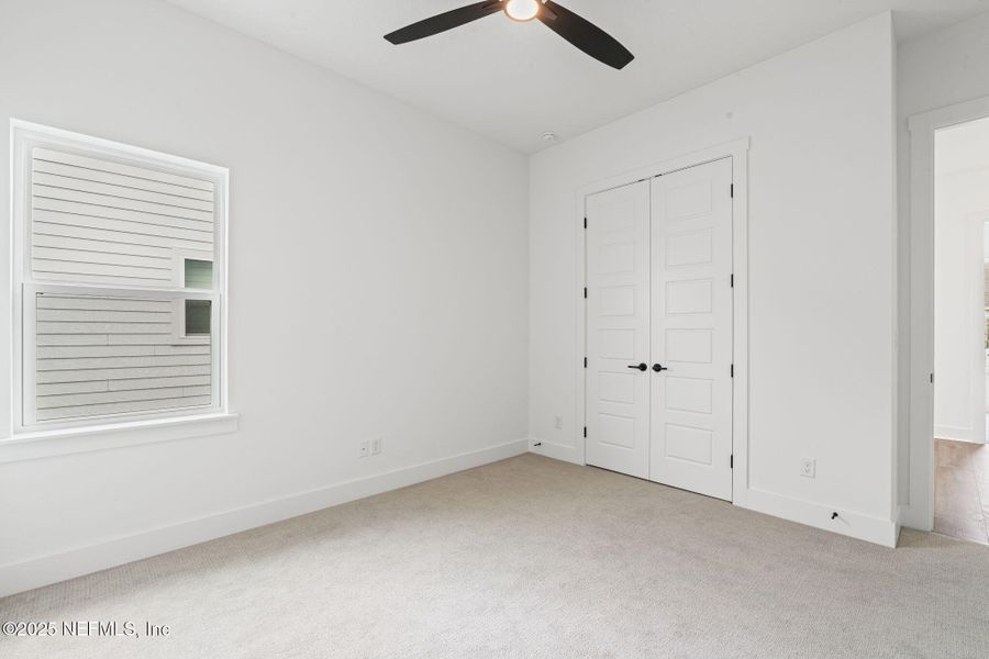 Spacious, unfurnished interior of a new home in Seven Pines 50' Rear Entry, Jacksonville (Image 61).