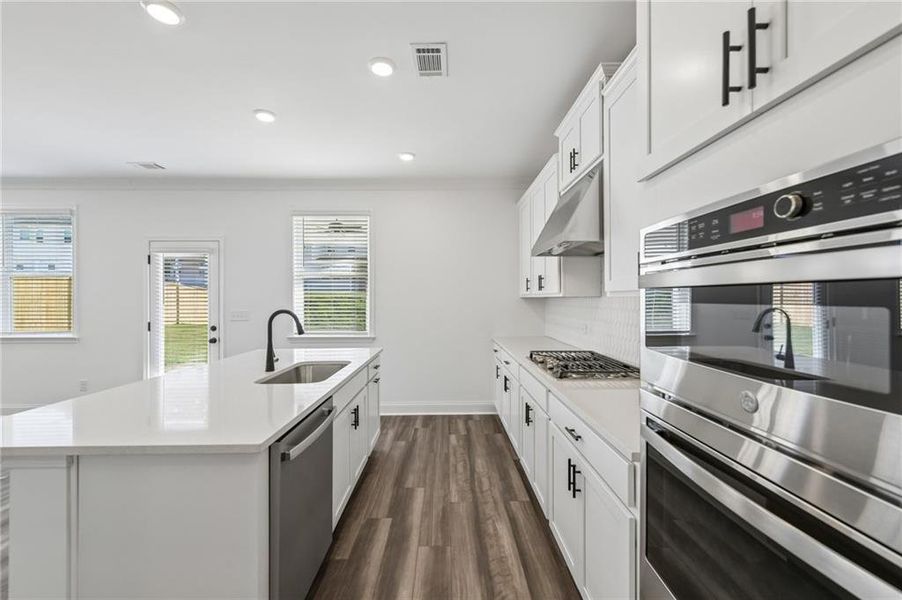 Furnished interior view inside a new home in Auburn Glen, Dacula (Image 10).
